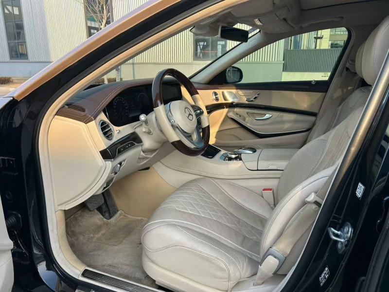 徐州18年奔馳邁巴赫S級6