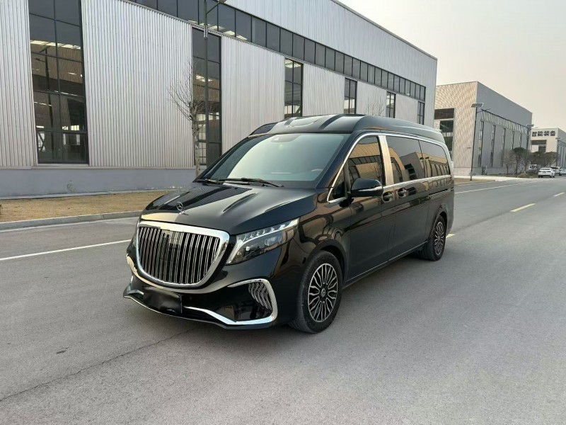 徐州24年奔馳威霆3