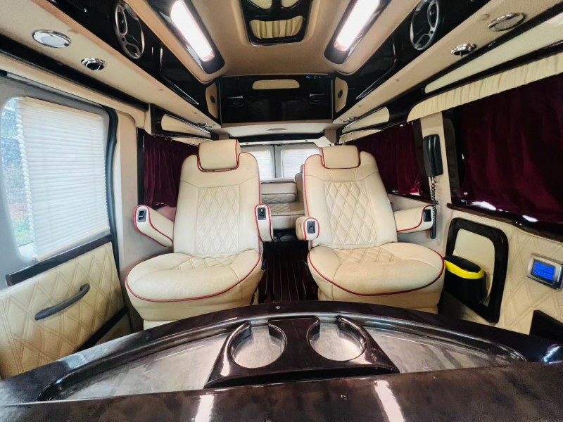 烟台12年福特游艇4