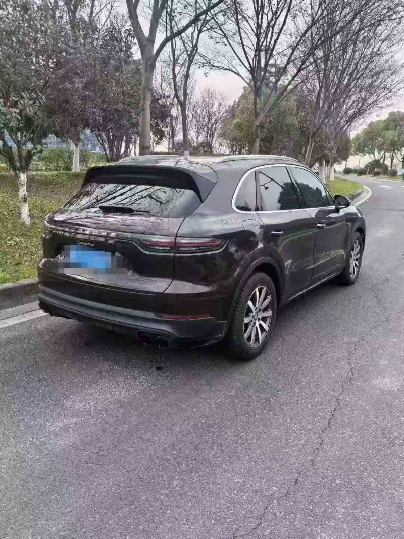 衢州19年保時捷卡宴8