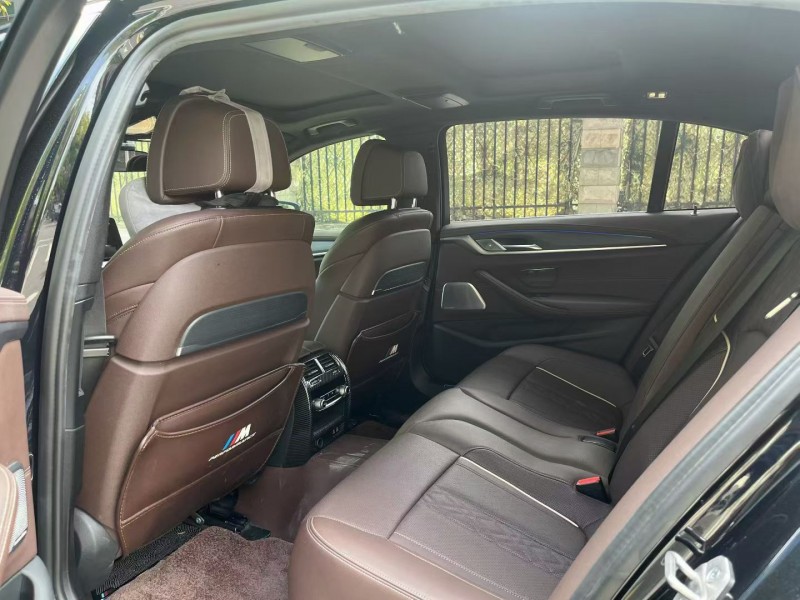 深圳21年寶馬5系4