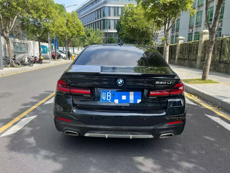 深圳21年寶馬5系9