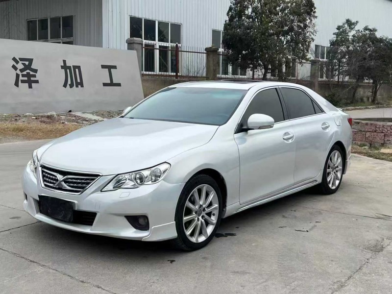 徐州12年丰田锐志3