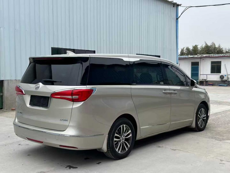 徐州18年别克GL85