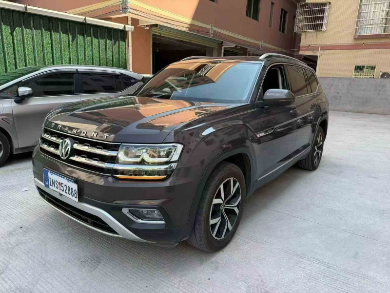 佛山17年大眾途昂2