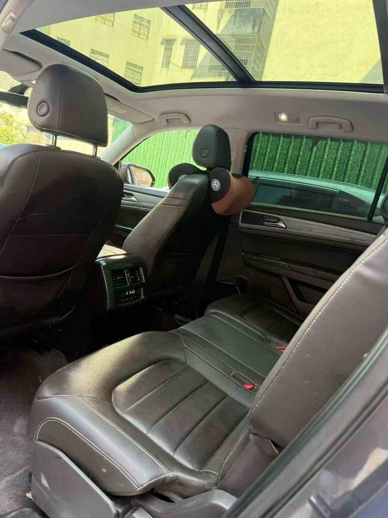 佛山17年大眾途昂5