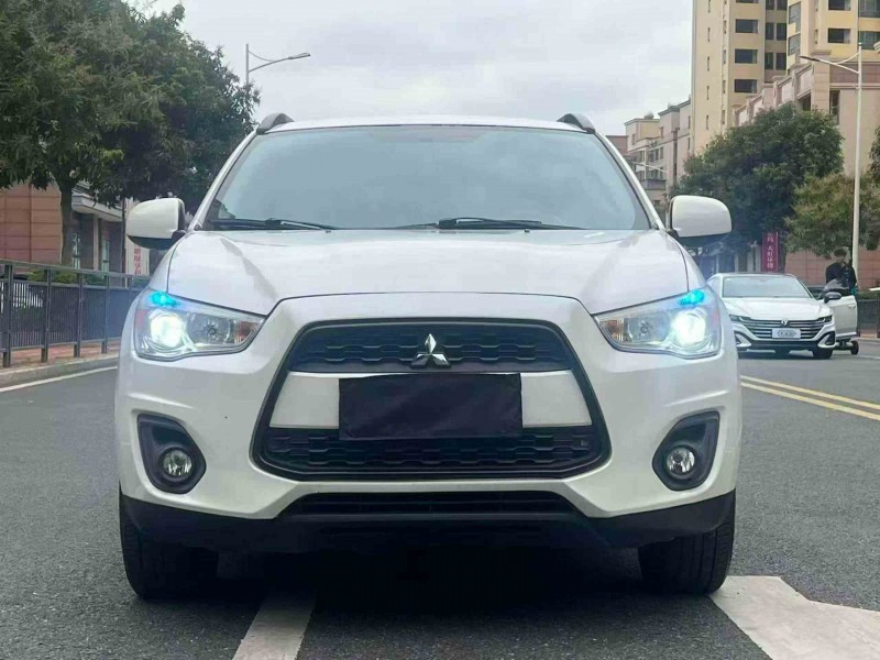 佛山15年三菱勁炫1