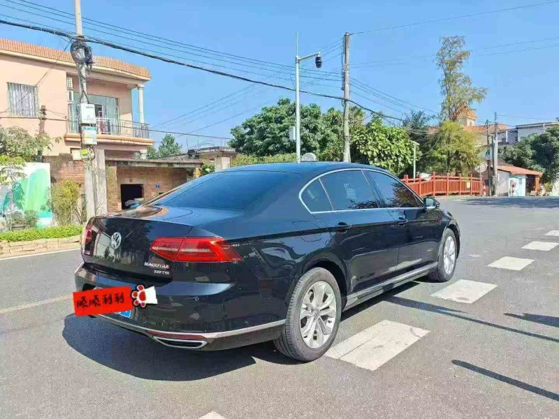 湛江18年大众迈腾8