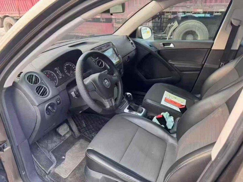 济南16年大众途观4