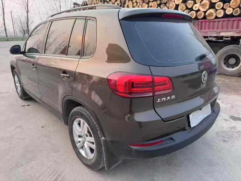 济南16年大众途观7