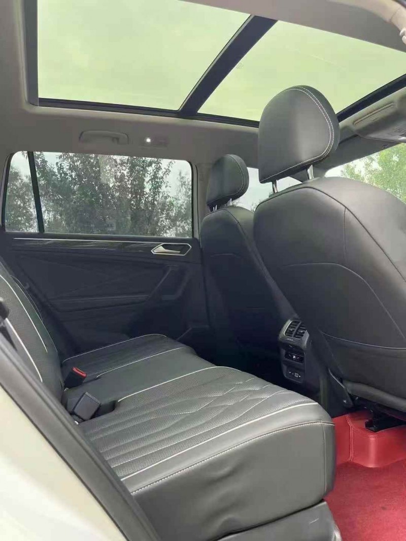 广州24年大众途观3