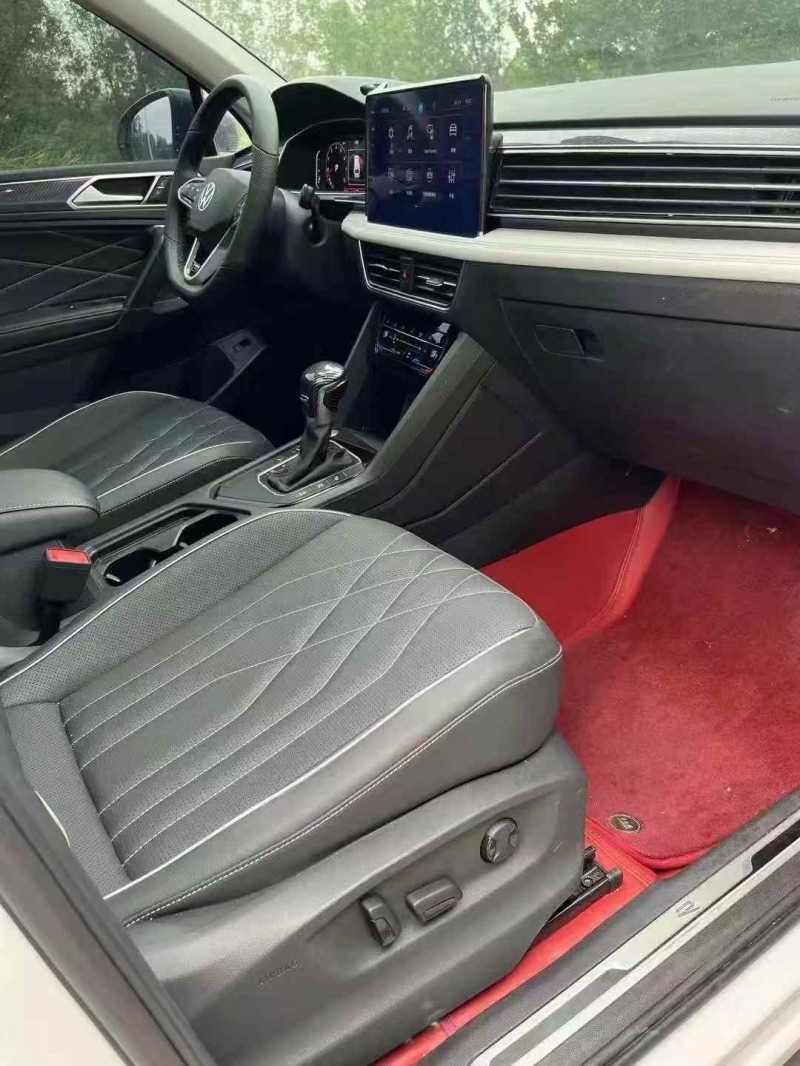 广州24年大众途观7