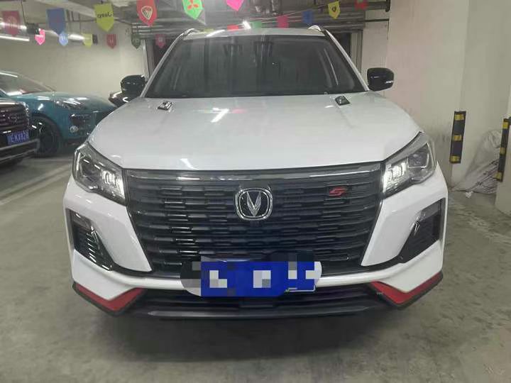 成都23年长安汽车CS751