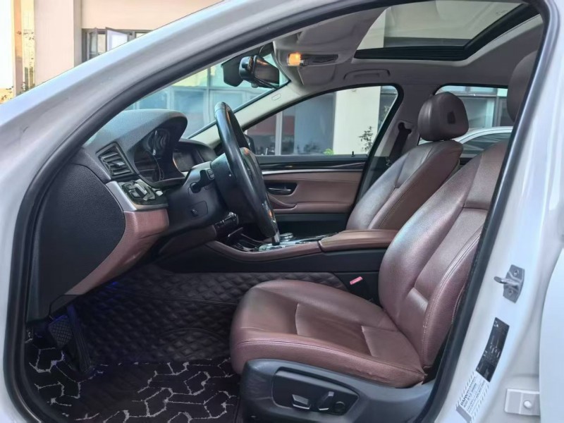 深圳15年宝马5系4