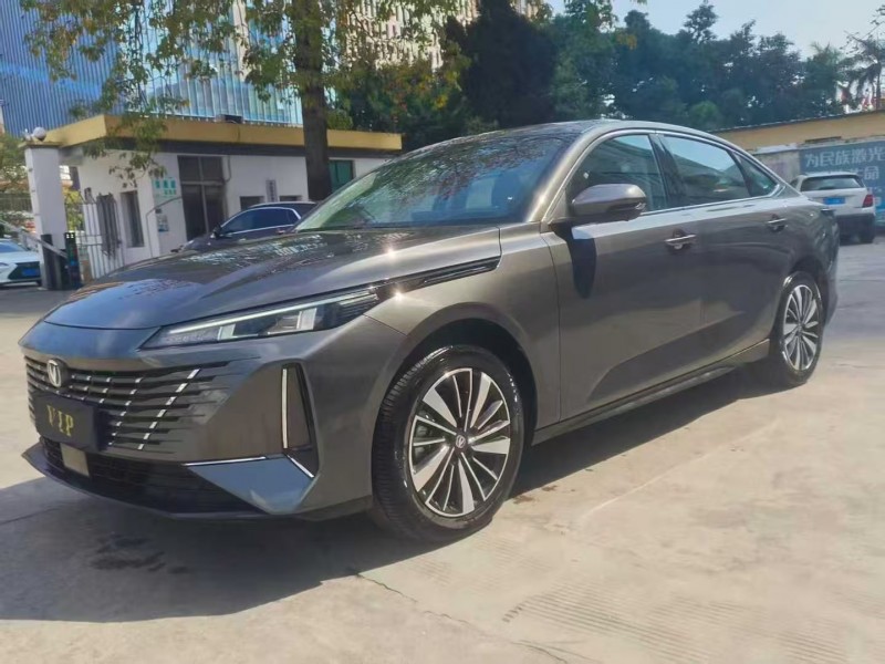 广州25年长安汽车逸动3