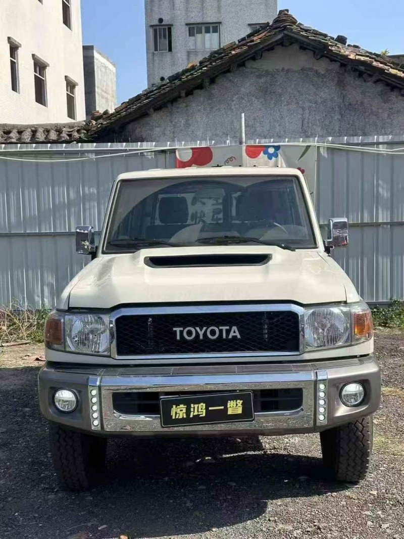 廣州24年豐田蘭德酷路澤1