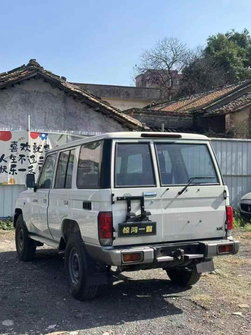 廣州24年豐田蘭德酷路澤4