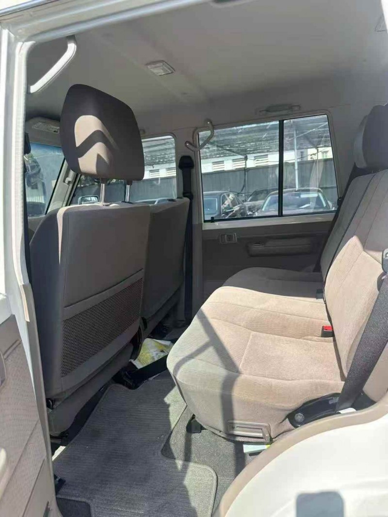 廣州24年豐田蘭德酷路澤6