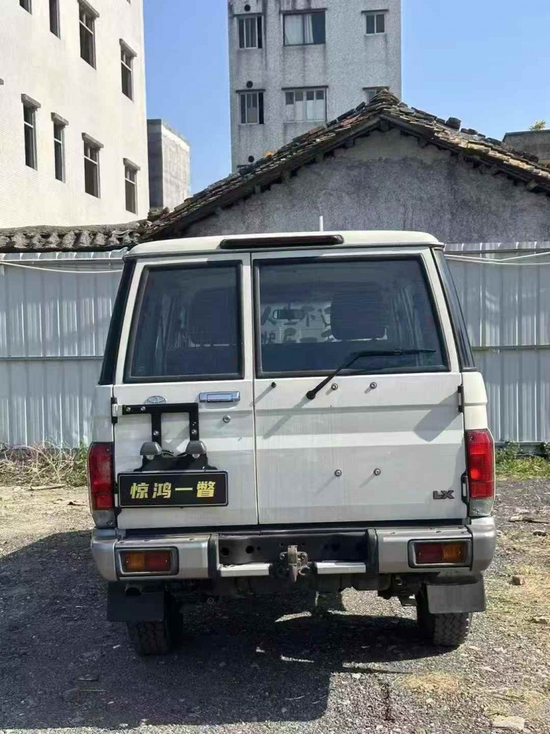 廣州24年豐田蘭德酷路澤9