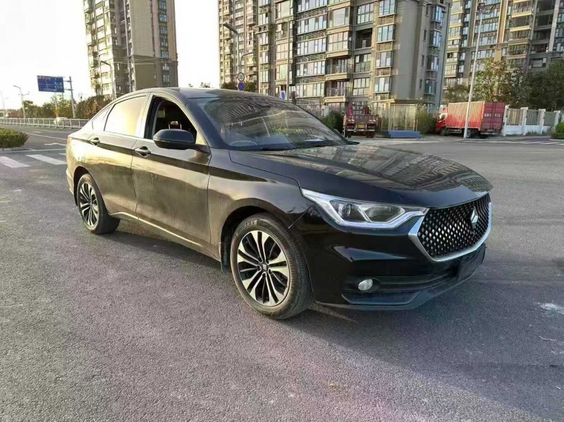 蘇州20年寶駿RC64