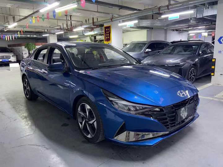 成都22年现代伊兰特2