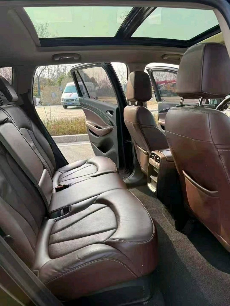 枣庄21年别克昂科威9