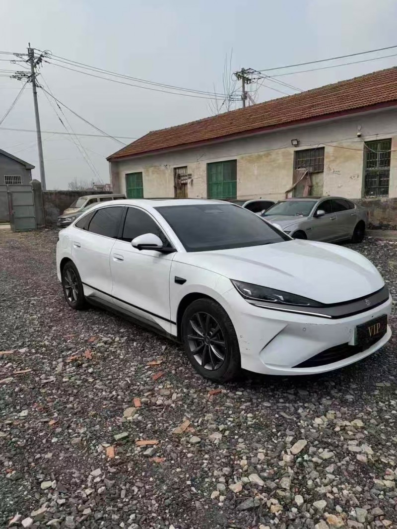 菏澤25年比亞迪秦2