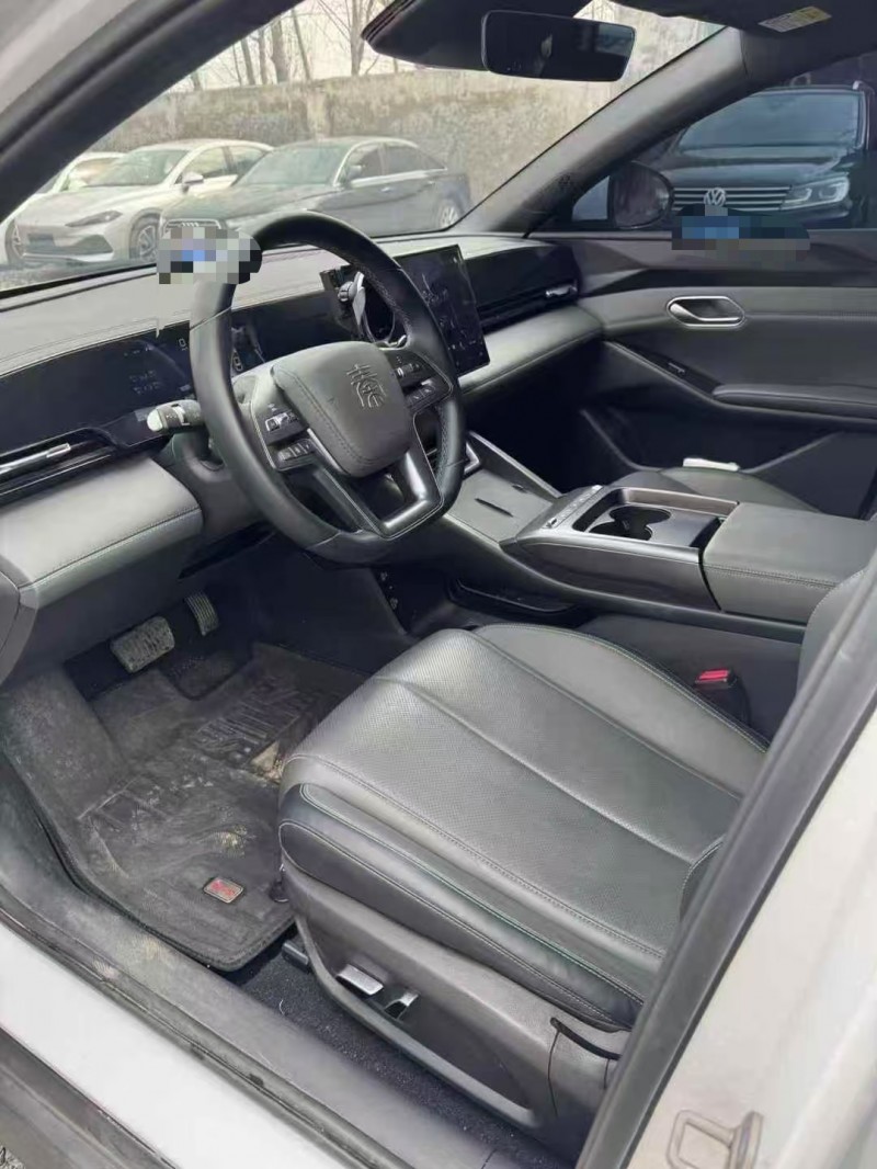 菏澤25年比亞迪秦4