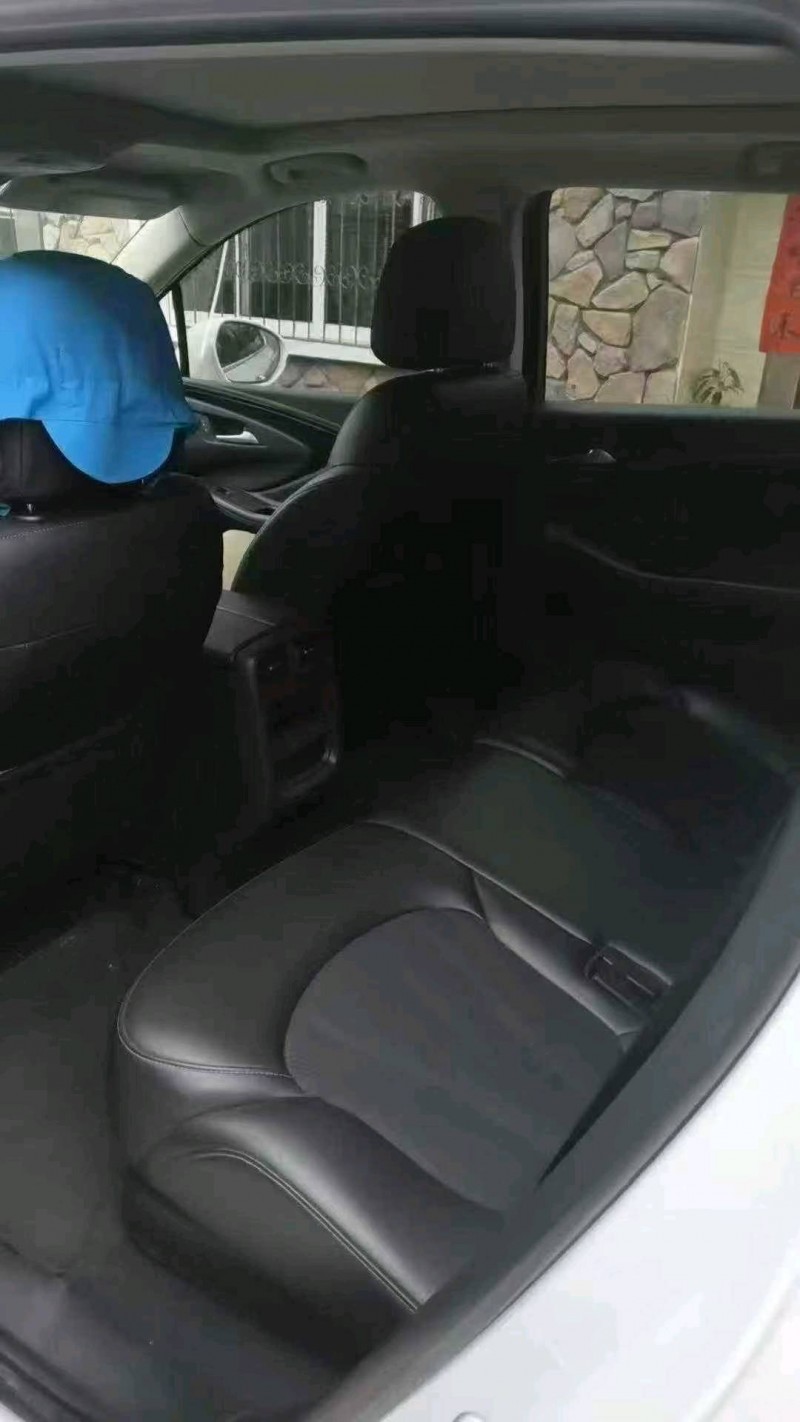 南通21年别克昂科威3