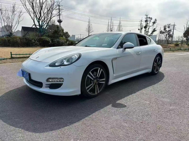 蘇州13年保時捷帕拉梅拉2