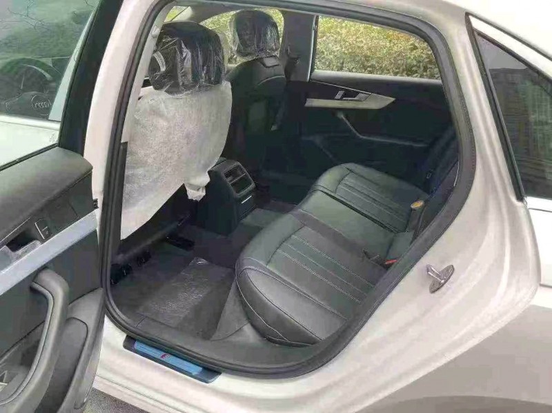 襄陽24年奧迪A4L3