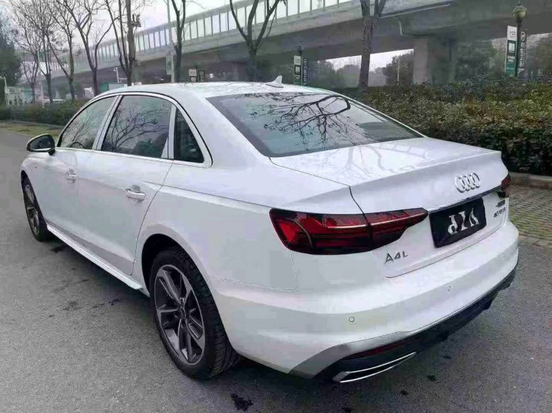 襄陽24年奧迪A4L5