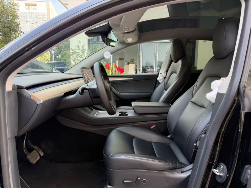 深圳22年特斯拉MODEL Y5