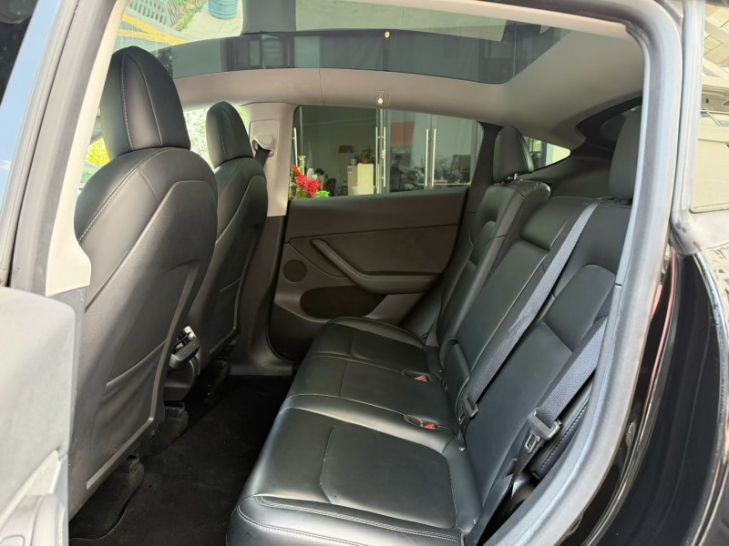 深圳22年特斯拉MODEL Y6