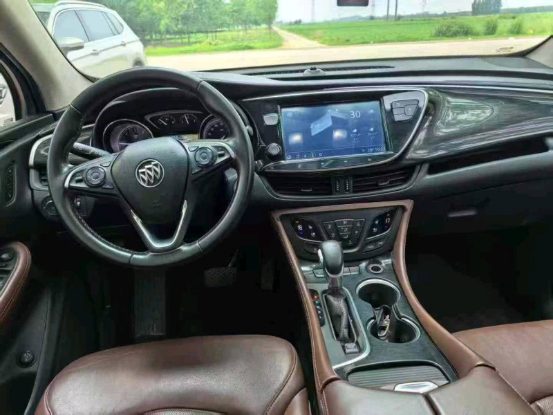 保定20年别克昂科威7