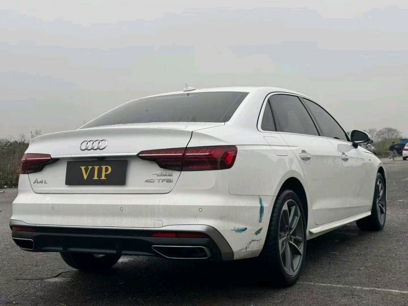 南宁23年奥迪A4L4