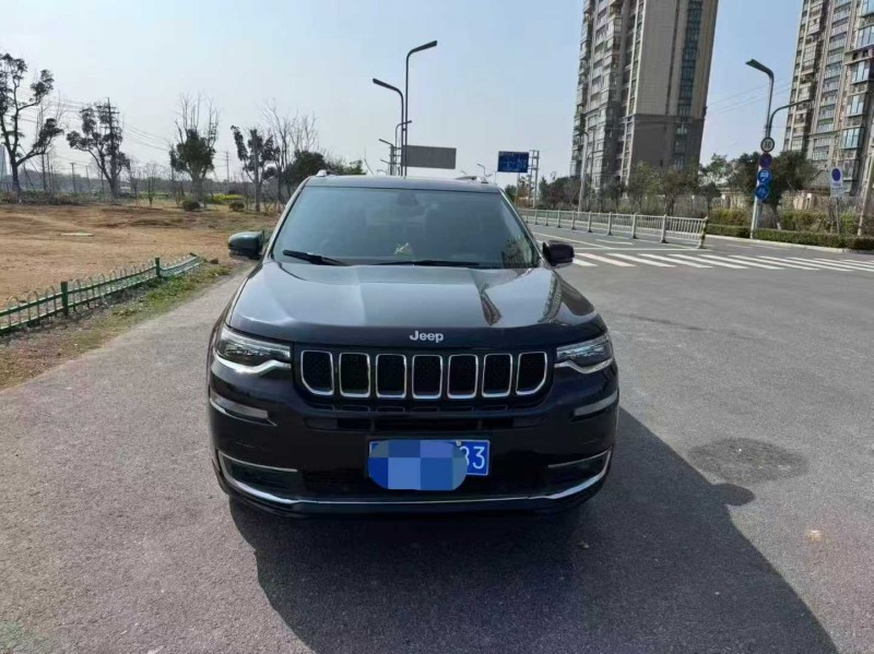 苏州19年Jeep指挥官1