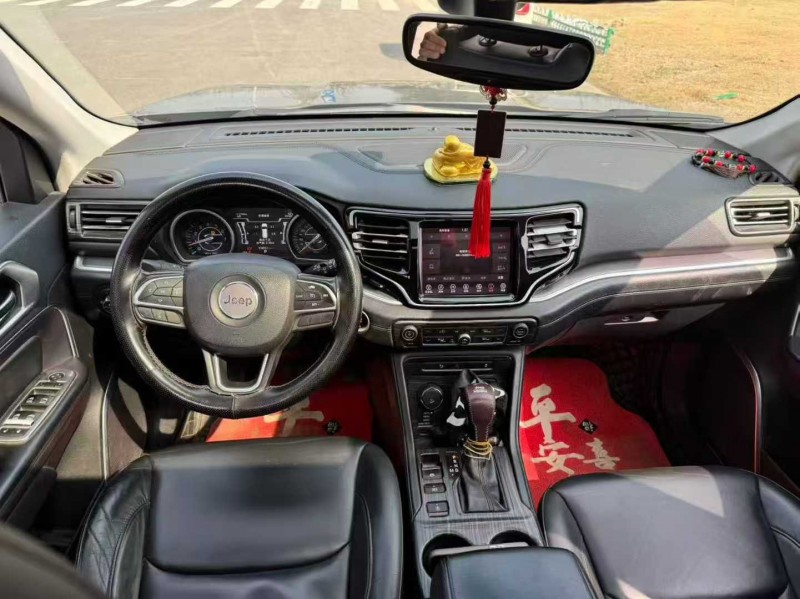 苏州19年Jeep指挥官3