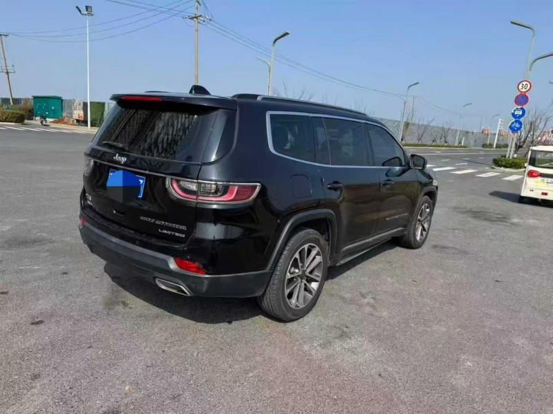 苏州19年Jeep指挥官7