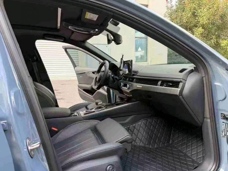 徐州23年奥迪A4L8