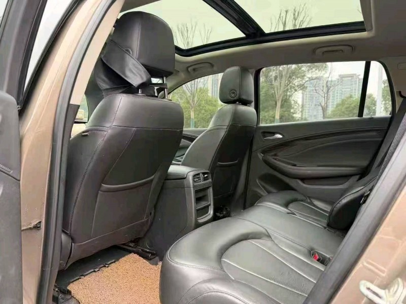 娄底19年别克昂科威4