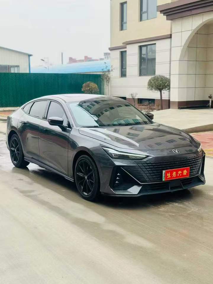 鹤壁23年长安汽车UNI2