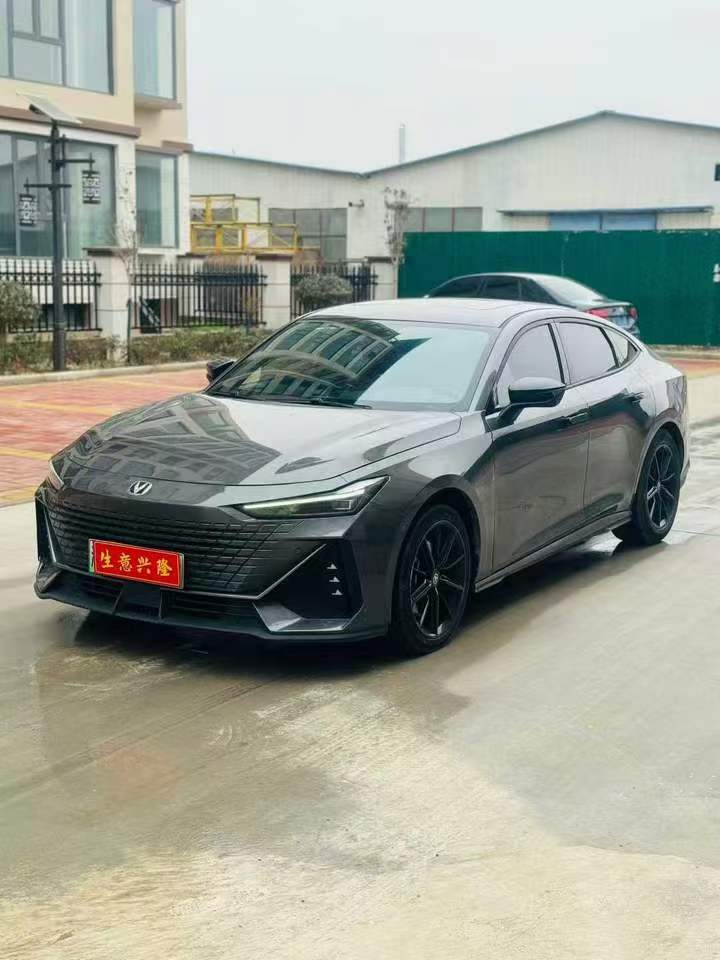 鹤壁23年长安汽车UNI3