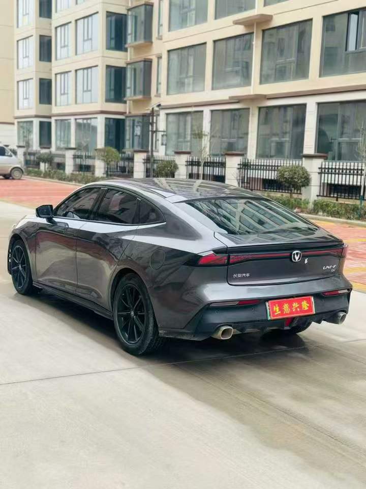 鹤壁23年长安汽车UNI5