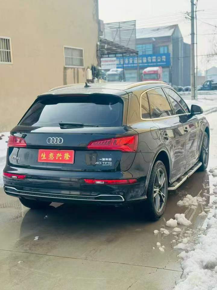 鶴壁19年奧迪Q54