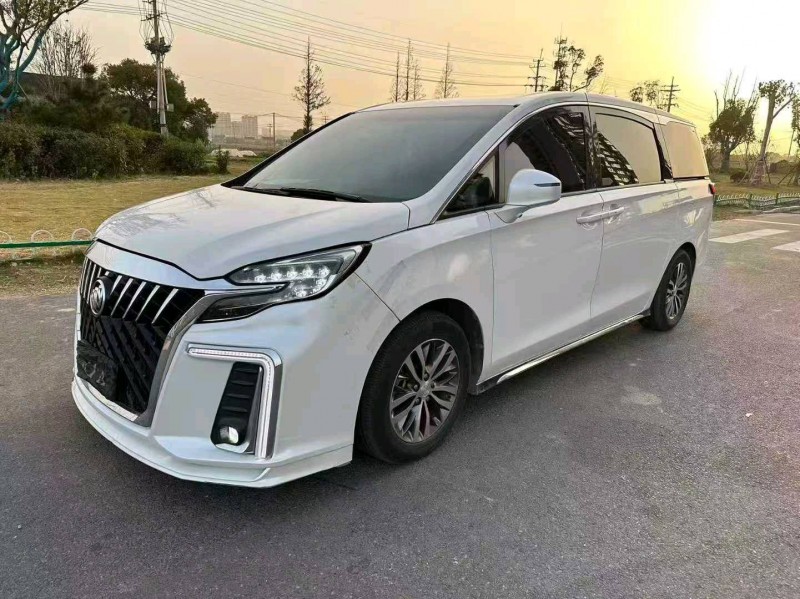 蘇州22年別克GL82