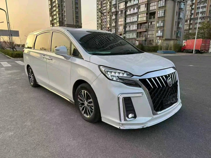 蘇州22年別克GL83