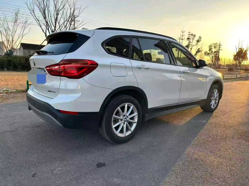 蘇州18年寶馬X19