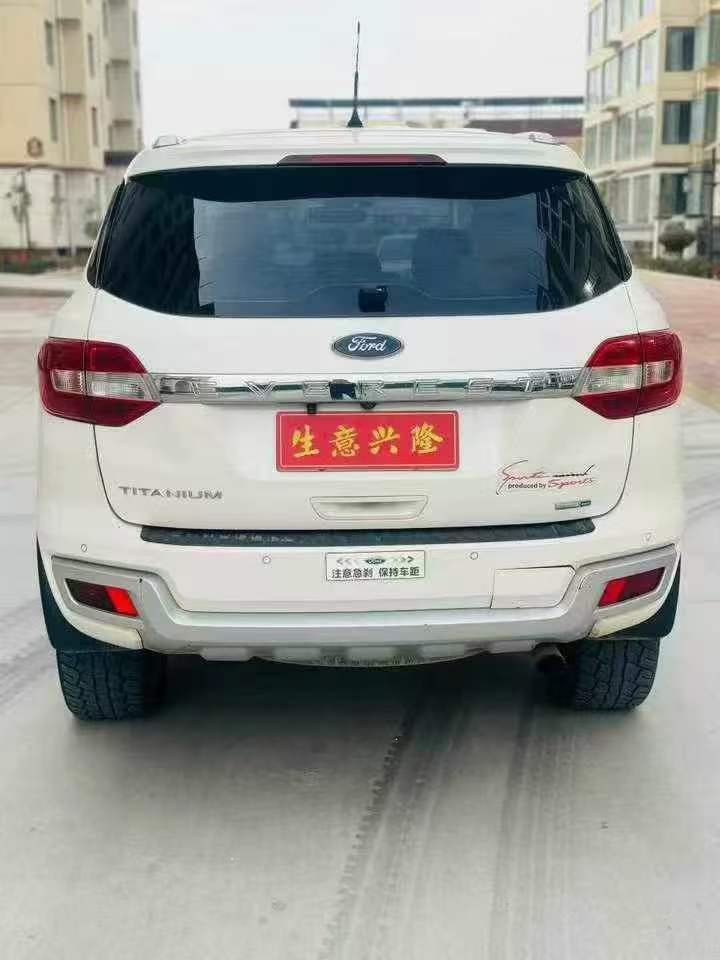 鹤壁18年福特撼路者5