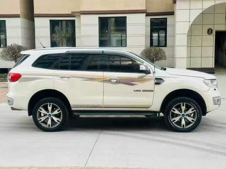 鹤壁18年福特撼路者6